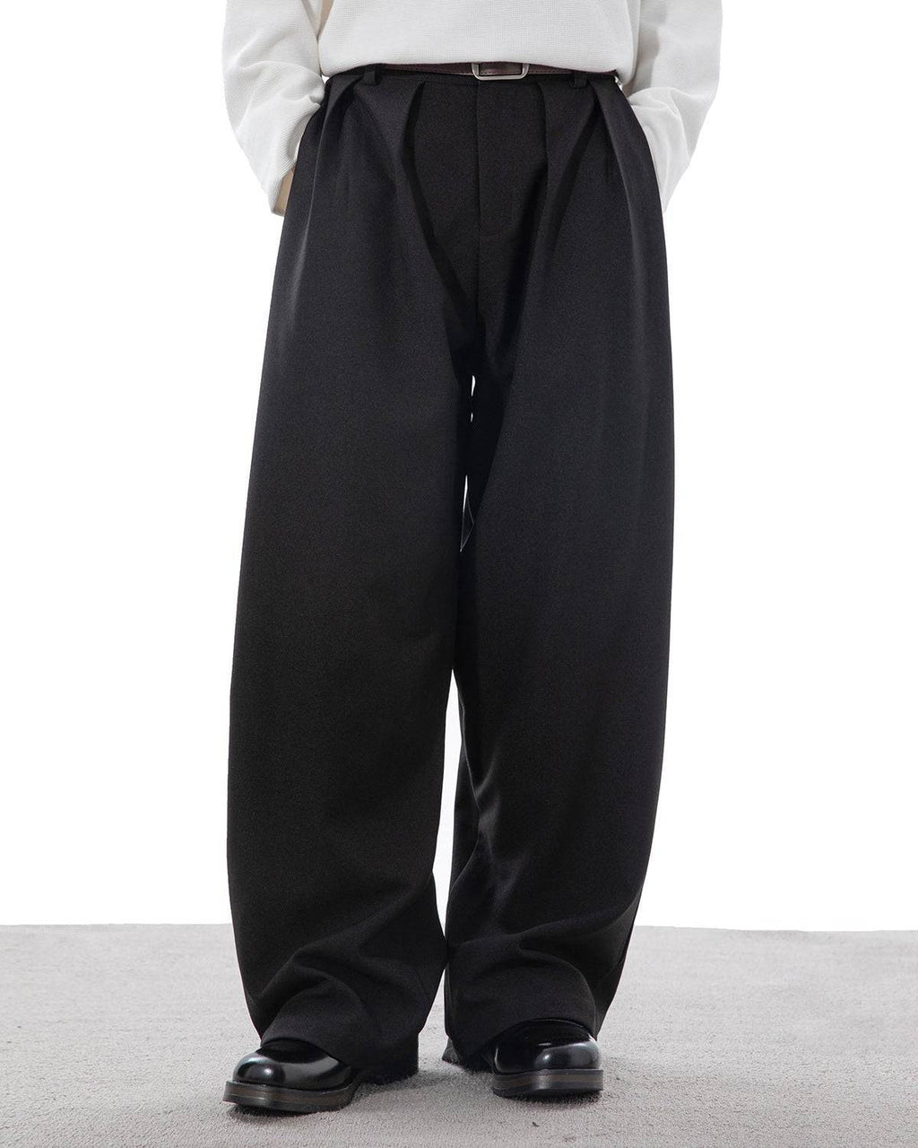 Pantaloni Larghi da uomo con Pinces in Cotone | Rowan, immagine 15