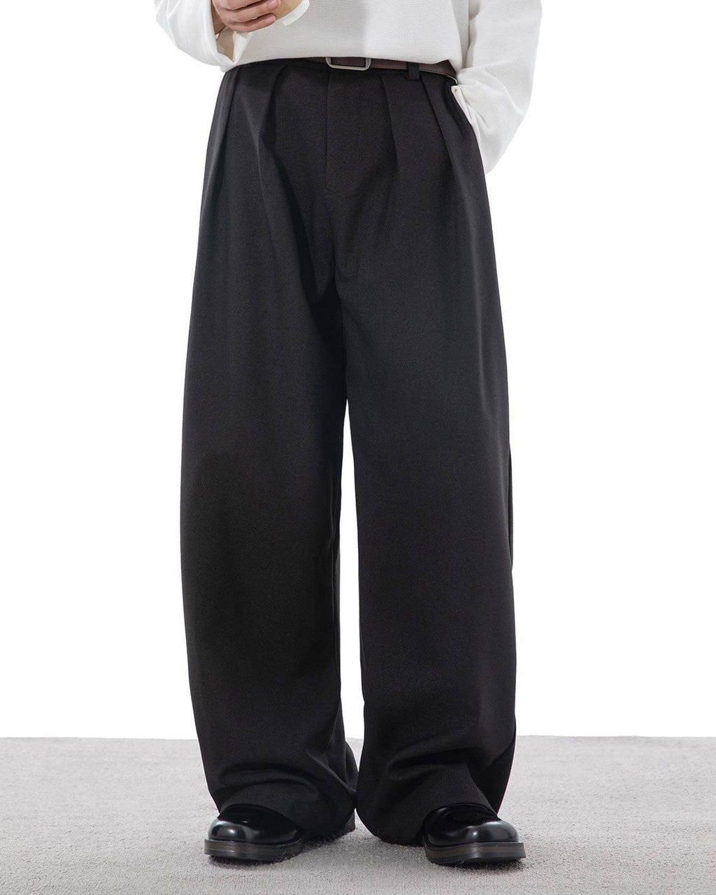 Pantaloni Larghi da uomo con Pinces in Cotone | Rowan, immagine 16