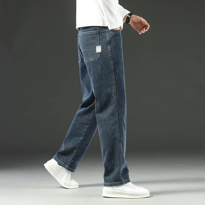 Jeans dritti essenziali, immagine 1