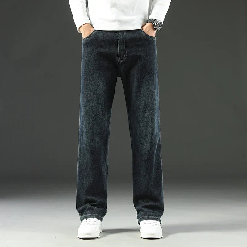 Jeans dritti essenziali, immagine 4