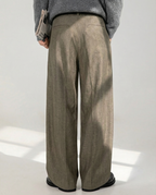 Pantaloni Larghi da uomo con Pinces Taglio Fluido | Rowan, immagine 3